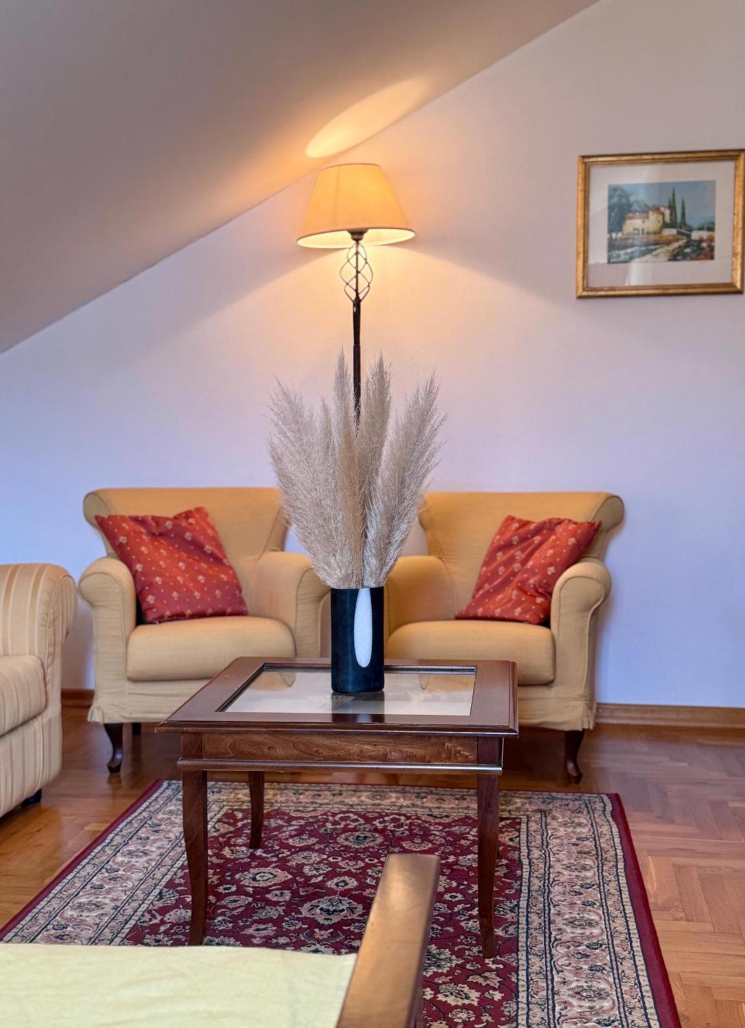 Villa Rava Hotel & Restaurant Zewnętrze zdjęcie