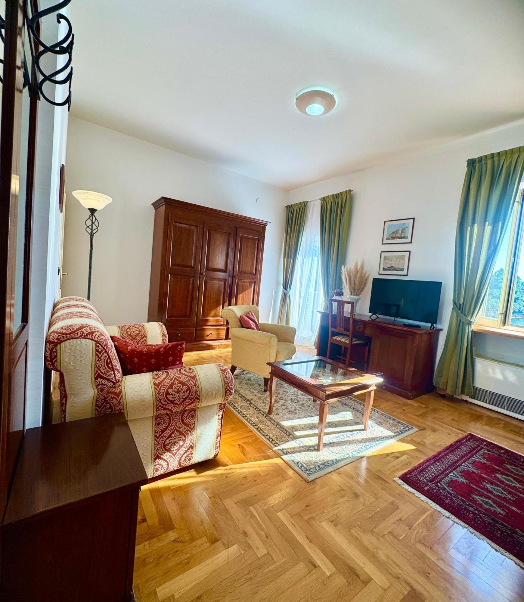 Villa Rava Hotel & Restaurant Zewnętrze zdjęcie